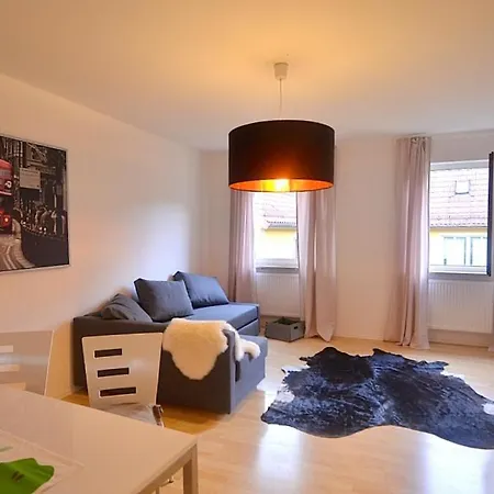 Ferienwohnung Wohnen im Riemenschneiderhaus Würzburg Exterior foto