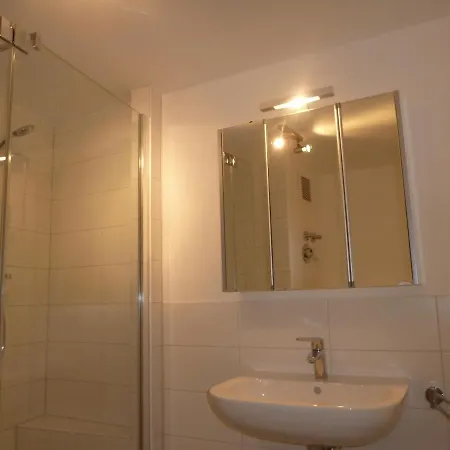 Ferienwohnung Wohnen im Riemenschneiderhaus Würzburg Exterior foto